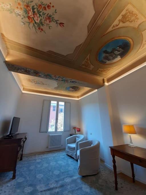 Charme In Righi Apartment Bologna Exterior photo